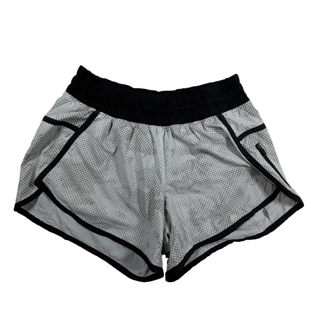Lululemon Gray Triangle‎ Print Running Shorts Black Trim Size 6 Side Zip Pocket
